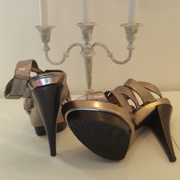 Jessica Simpson Stiletto Platform Sandal - Picture 3 of 4